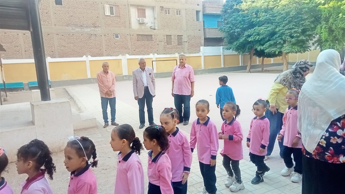 توجيه الطلاب نحو الفصول