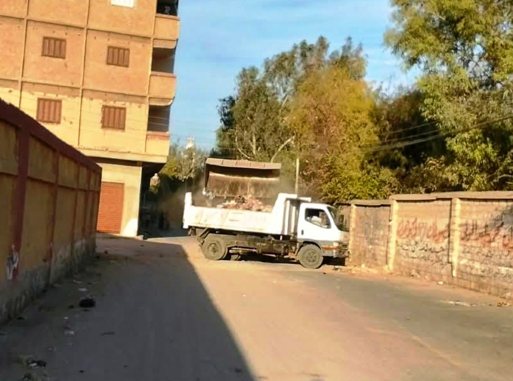 رفع المخلفات بجهينة&nbsp;