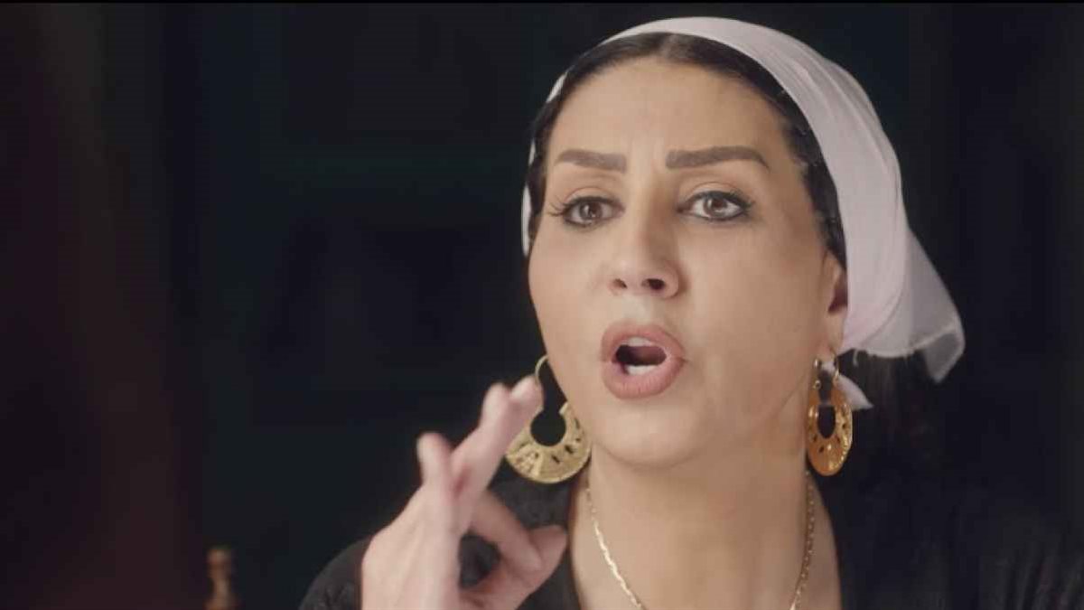 وفاء عامر
