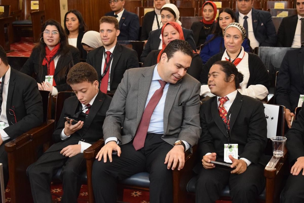 النائب عبدالمنعم إمام