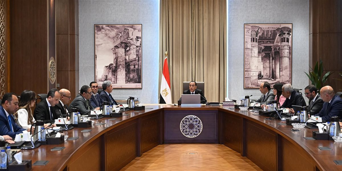 رئيس مجلس الوزراء