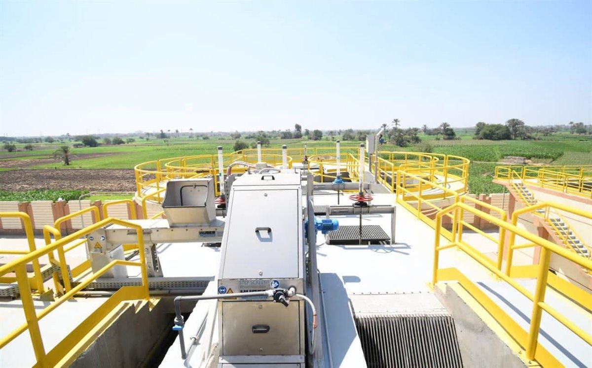 جولة وزير الإسكان