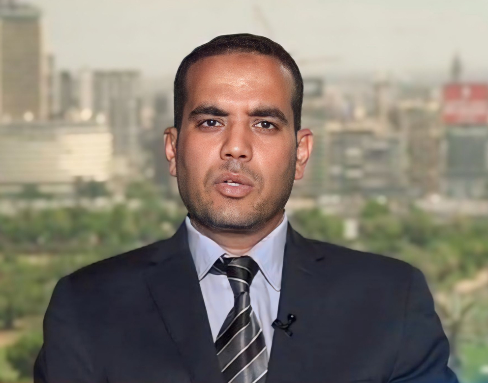 يسري عبيد خبير العلاقات الدولية