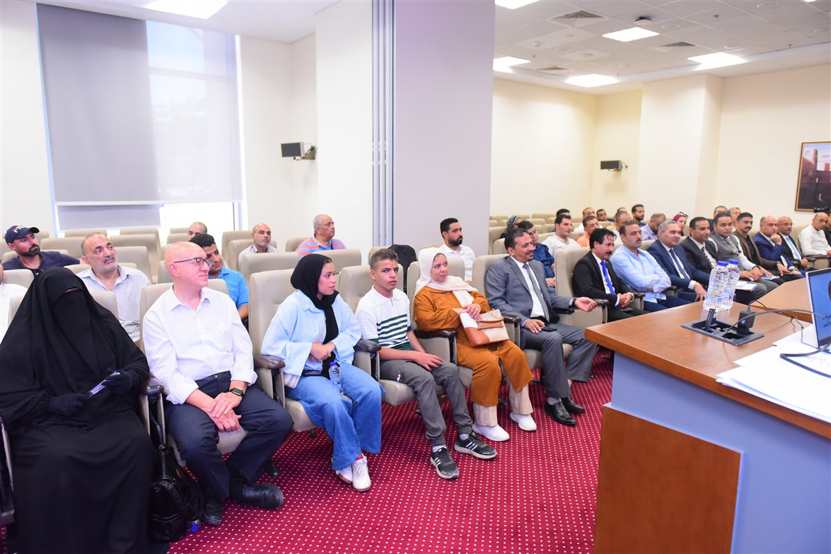 وزير العمل يُسلم عقود جديدة لذوي همم بالقاهرة لدمجهم في السوق