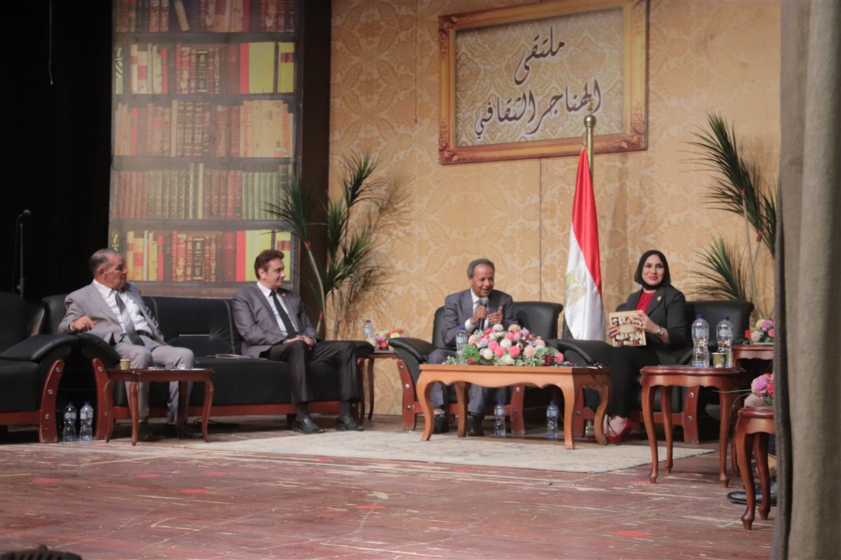 ملتقي الهناجر يحتفل بذكري ثورة يوليو