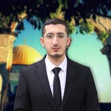 الفلسطيني مؤمن المقداد متخصص في الشأن الإسرائيلي