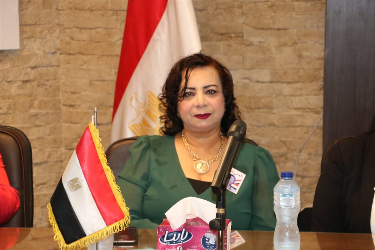حزب المصريين يُدشن أولى فعاليات مبادرة «كوني مؤثرة» تزامنًا مع احتفالات نصر أكتوبر