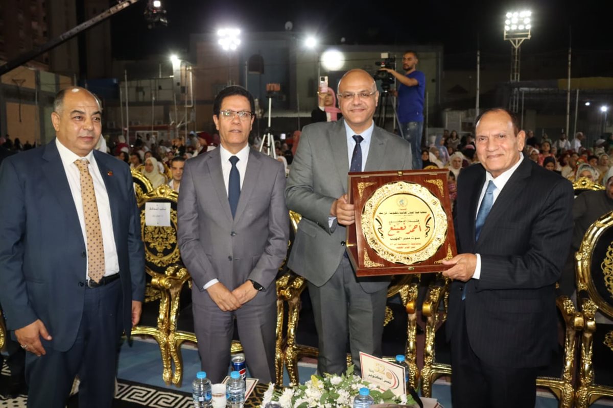 محافظ القليوبية يشهد احتفالاً مهيبًا بالذكرى الـ52 لنصر أكتوبر