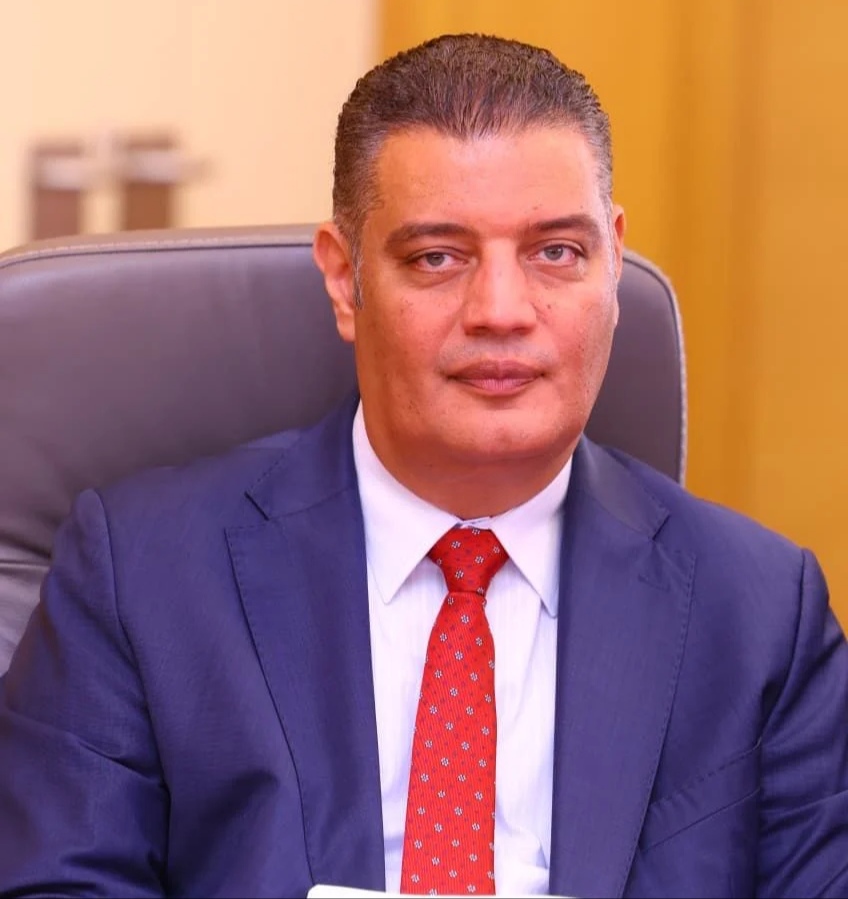 أيمن عبد الموجود