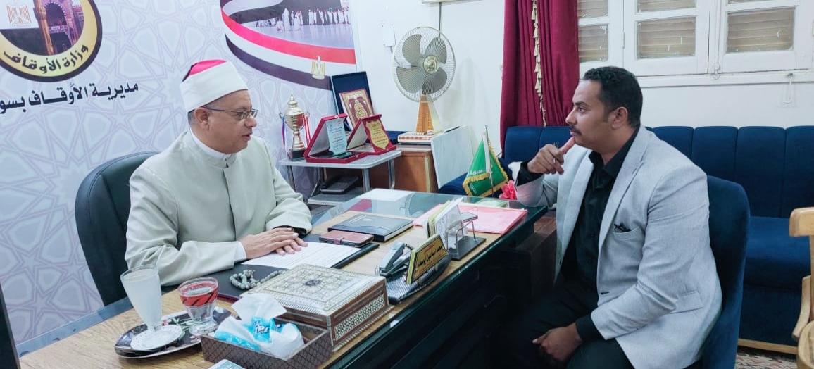 محرر بلدنا اليوم في حواره مع وكيل أوقاف سوهاج