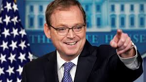 <strong>كيفن هاسيت يتصدر التكهنات لرئاسة بنك الاحتياطي الفيدرالي</strong>