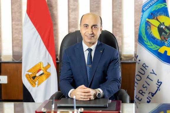 الدكتور إلهامي ترابيس رئيس جامعة دمنهور