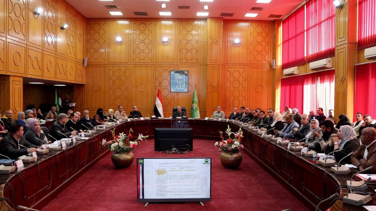 اثناء الاجتماع التنفيذي