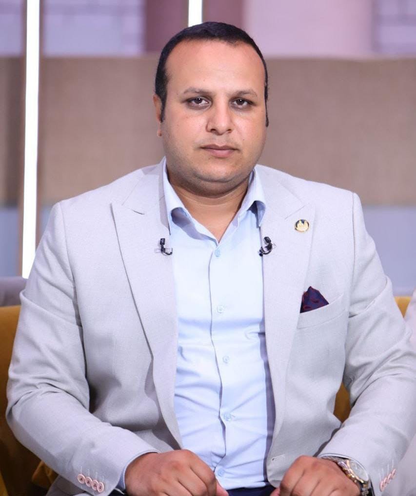 الدكتور عاصم حجازي