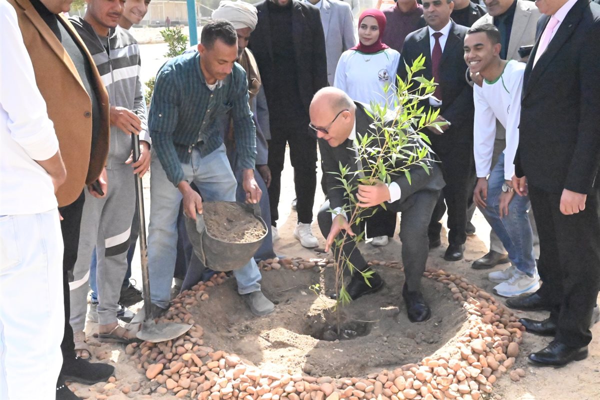 جانب من مشاركة رئيس الجامعة&nbsp;