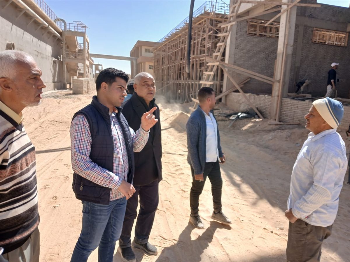 <strong>جولة ميدانية لتفقد أعمال إنشاء محطة المعالجة الثنائية لمياه الصرف الصحي بمحافظة أسيوط</strong>