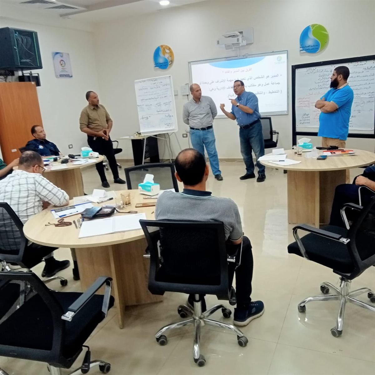 من قاعات التدريب