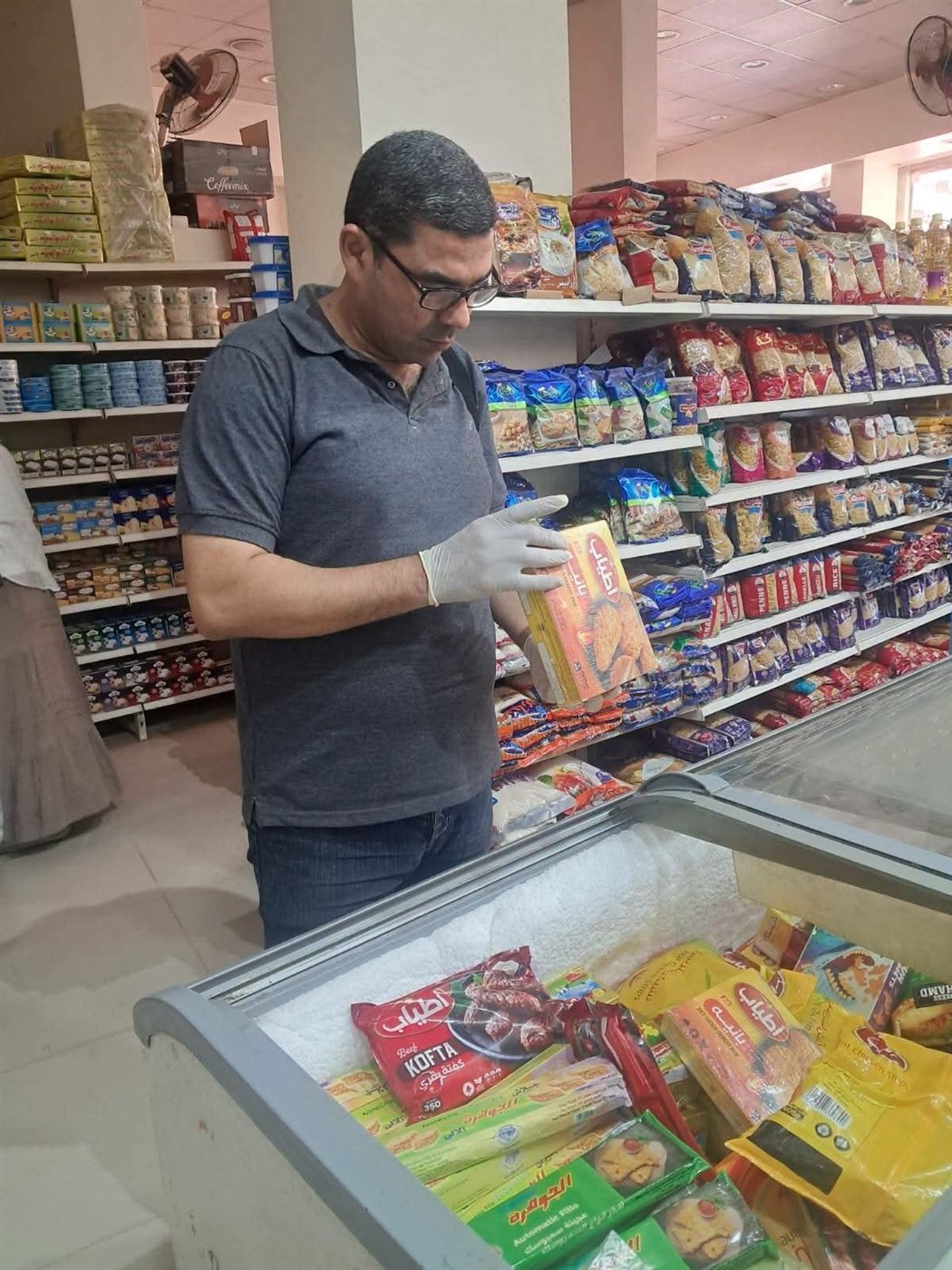 أثناء حملة التفتيش&nbsp;