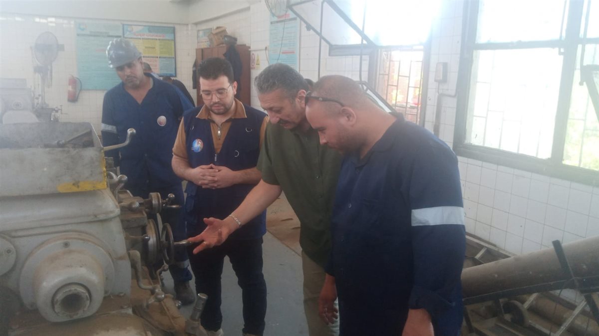 اثناء تفقد محطة مياه نيدة&nbsp;