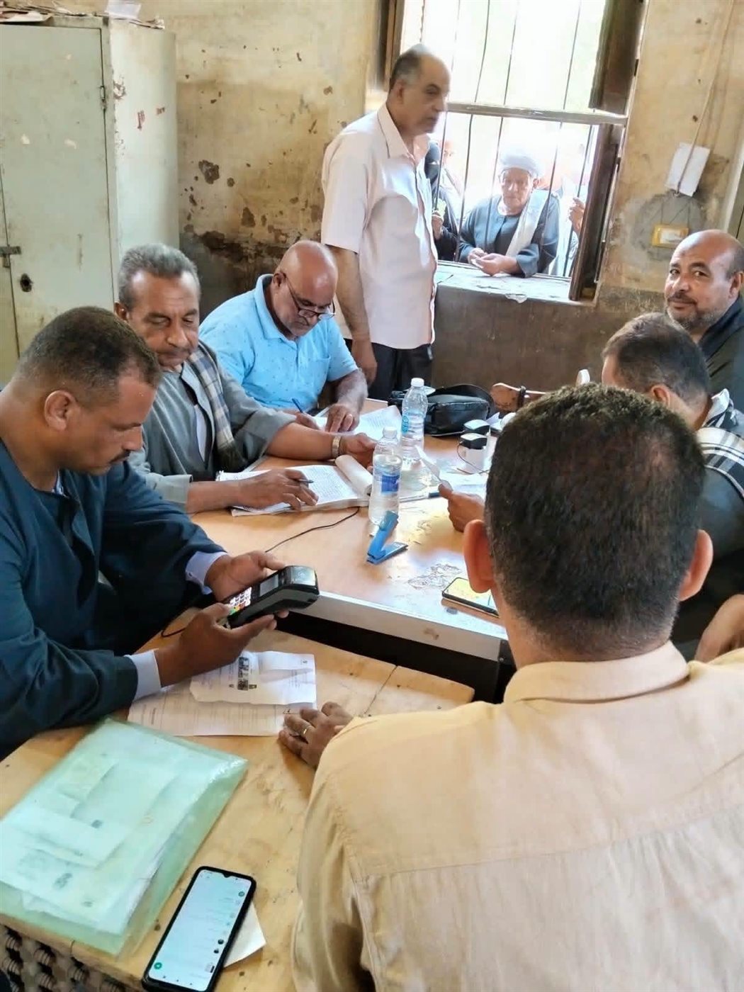 خلال فحص عمليات صرف الاسمدة