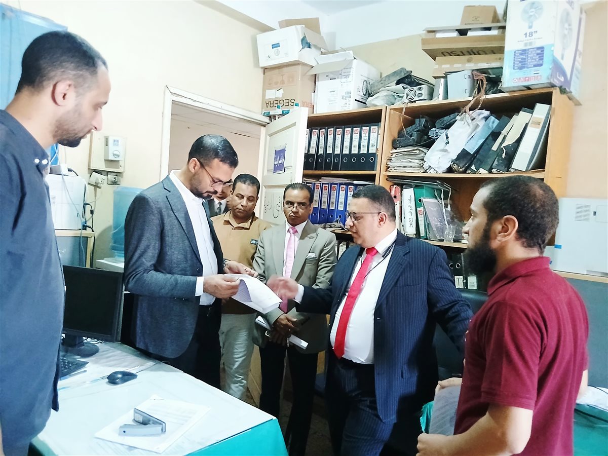وكيل الوزارة برفقة وكيل المديرية والمكتب الفنى