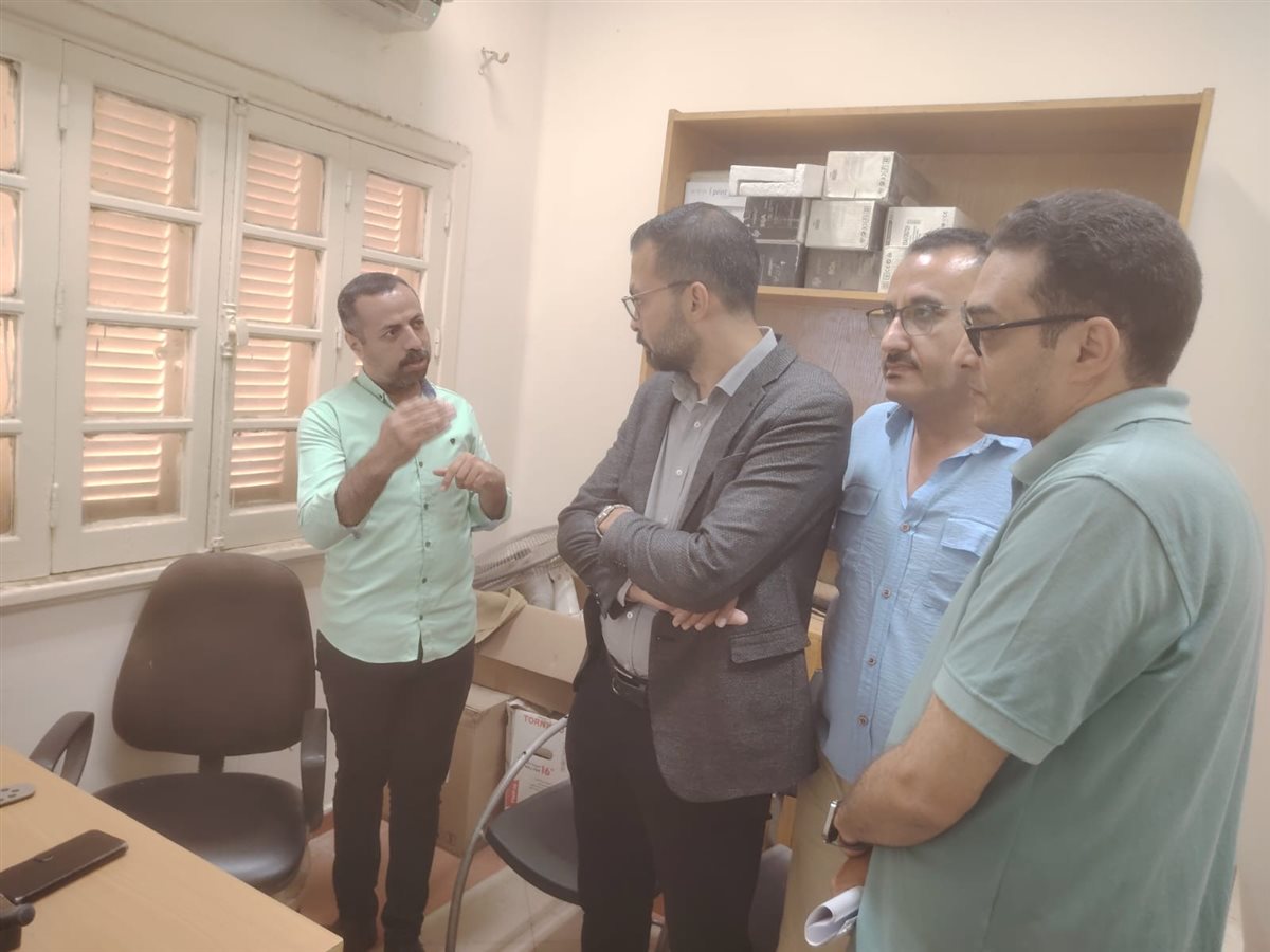 جانب من الزيارة المفاجئة
