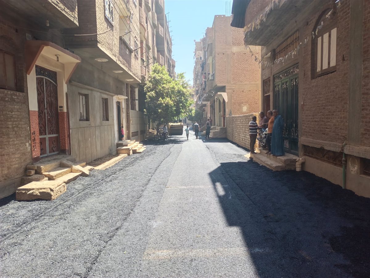 جانب من أعمال الرصف