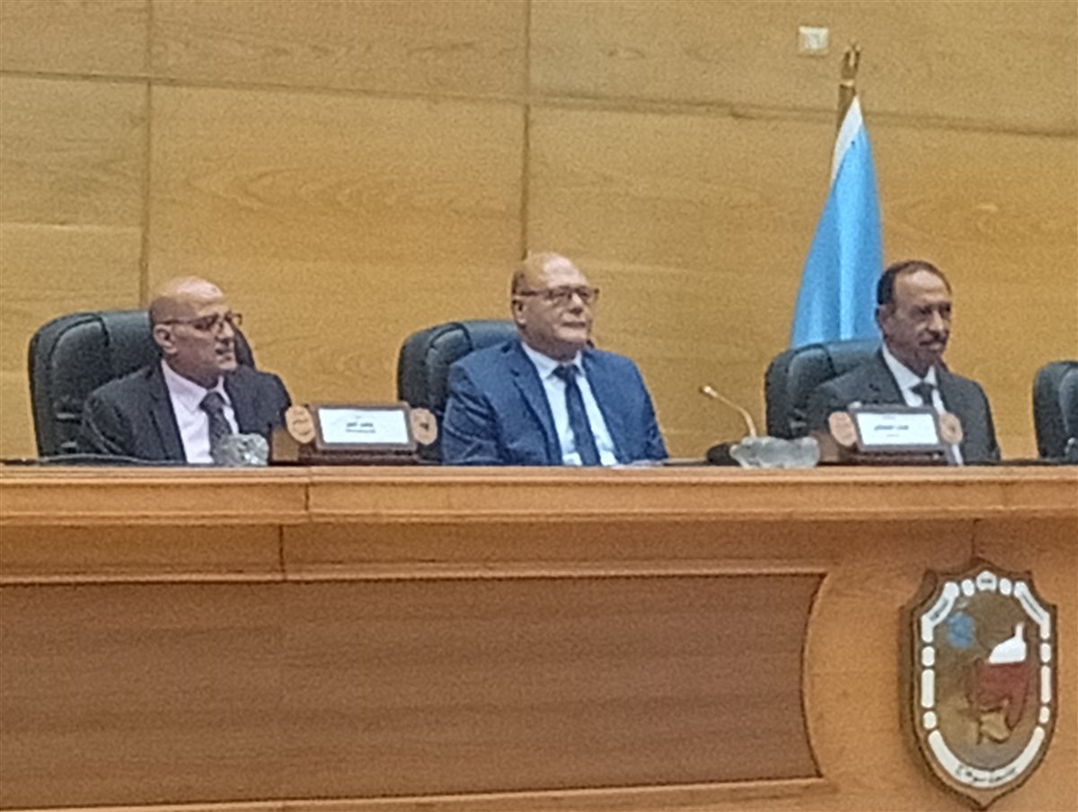 الدكتور حسان النعماني مع محافظ سوهاج وياسر أنس