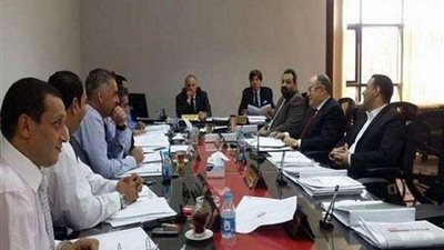 اتحاد الكرة يتمسك بوجود مدرب مصري في الجهاز الفني