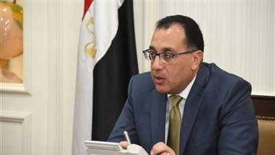 «مدبولي» يتلقي تقريرًا بشأن قوافل جامعة الإسكندرية الطبية لإفريقيا