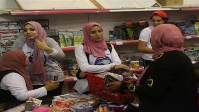 تنظيم معرض للمستلزمات المدرسية بميدان الجيش