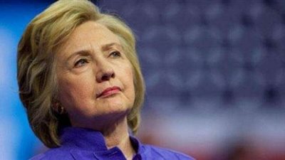 هيلاري كلينتون تنعي جون ماكين