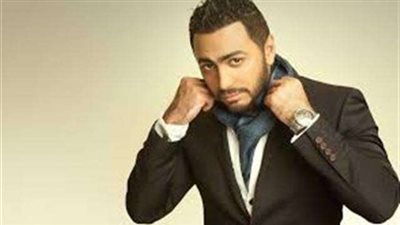 تامر حسني يتعاون مع هاني محروس بكليب «عيش بشوقك» (فيديو)