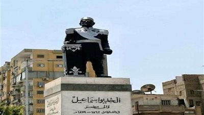 خبير أثري: التغيير الذي طرأ على تمثال ”إسماعيل” يرجع إلى نظافته