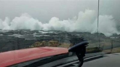 إعصار قوي يسبب حريقًا هائلا بجزيرة ”ماوي” الأمريكية