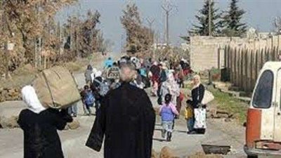 نزوح مئات السوريين باتجاه الشريط الحدودي في الجولان