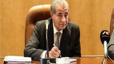 «المصيلحي» يقرر إضافة الأطفال بالتبني على بطاقة التموين
