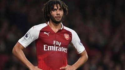 النني يحذف صور زوجته من «انستجرام» تمهيدًا لإعلان انفصالهما