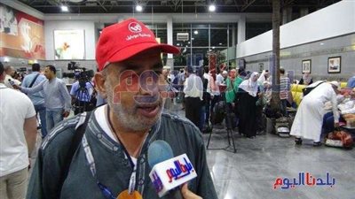 حجاج غزة يدعون ”فتح وحماس” إلى إجراء المصالحة لرفع المعاناة