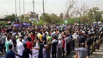 تعرف على.. سبب اقتحام مبنى محافظة البصرة.. (فيديو وصور)