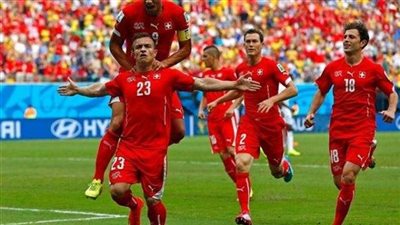 دزيمايلي يحرز الهدف الأول للمنتخب السويسرى فى شباك كوستاريكا