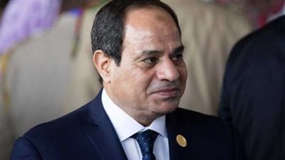 السيسي يكرم النماذج المشرفة للمرأة المصرية