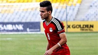 الجهاز الفني للفراعنة يلقي انظارة على مصطفى فتحي