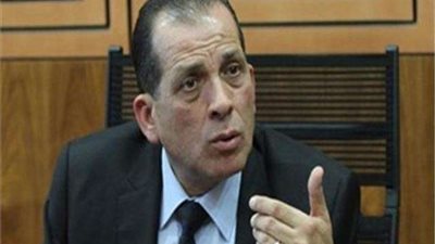 أحمد جنينة رئيسًا لـ”القابضة للمطارات”