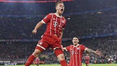 بايرن ميونخ يكتسح فرانكفورت برباعية