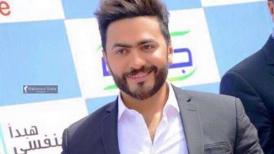 بالفيديو.. تامر حسني يطلق كليب 