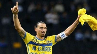 إبراهيموفيتش يوجه رسالة لمنتخب سويسرا: نحن جاهزون