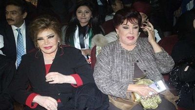 محمد فؤاد يحيي حفل  اليوم الإماراتي بملتقى 