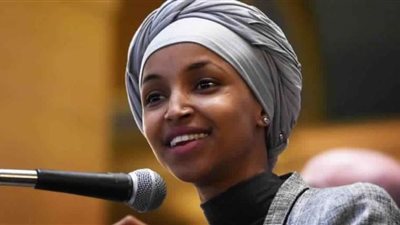 إلهان عمر تطلق حملة لمنع ترامب من إعلان حالة الطوارئ