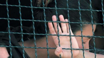 الكعب العالي تحت قبضة القضاء.. جرائم اٌرتُكبت بقيادة المرأة(تقرير)